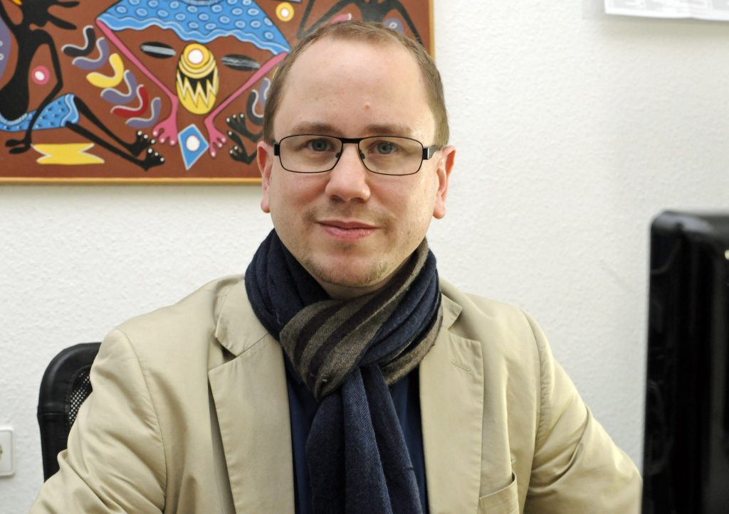 Dr. Oliver Langewitz