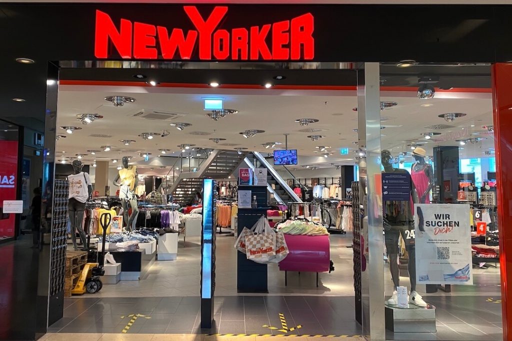 New Yorker Ettlinger Tor Karlsruhe