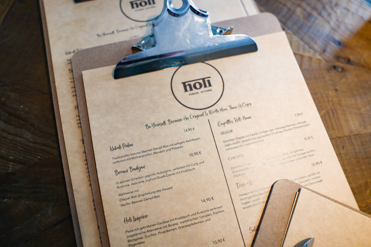 Karte Restaurant Holi