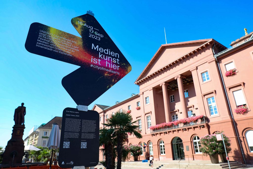 Medienkunst Karlsruhe Marktplatz