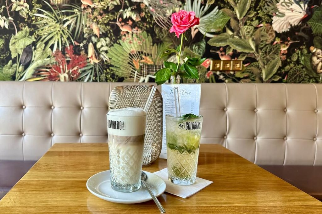 Kaffee und Spritz VentiDue Karlsruhe