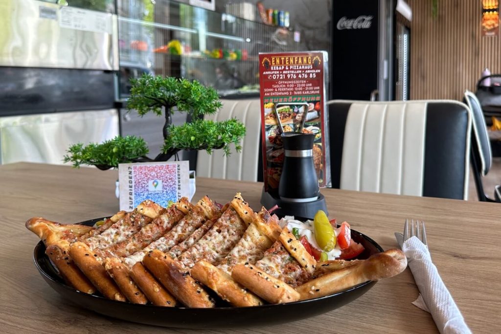 Pide Entenfang Kebab und Pizzahaus Karlsruhe