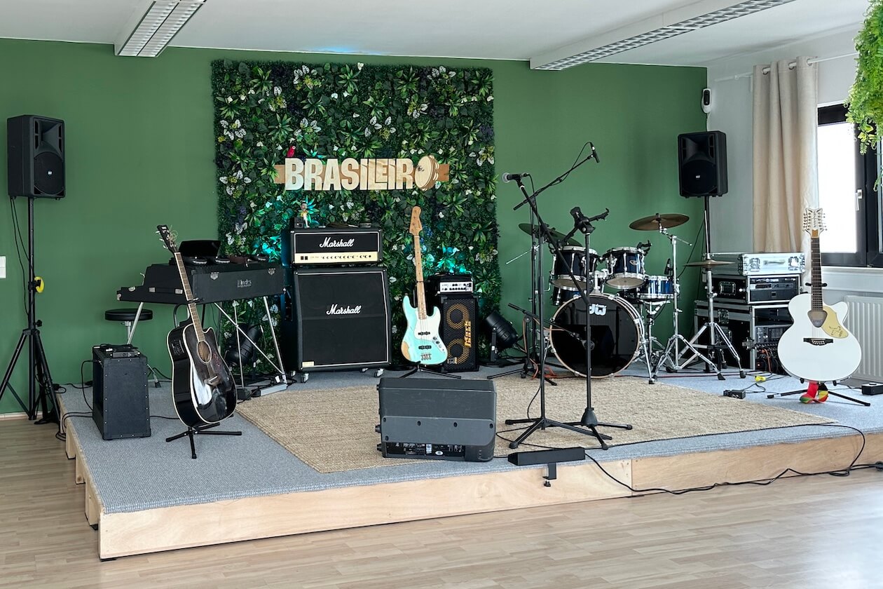 Schlagzeug, Gitarre, Bass Brasileiro Musikschule Karlsruhe
