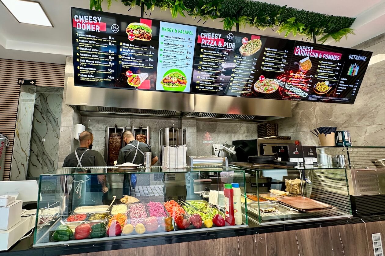 Theke Cheesy Döner Karlsruhe