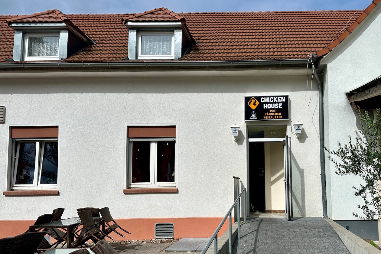Eingang Chicken House Karlsruhe
