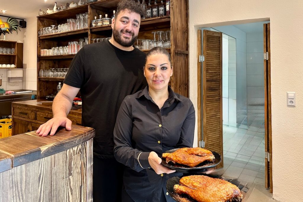 Filip und Leyla Bicer Chicken House Karlsruhe