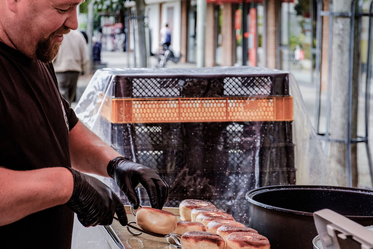 De Pälzer Dampfnudelbäcker Wochenmarkt Neureut