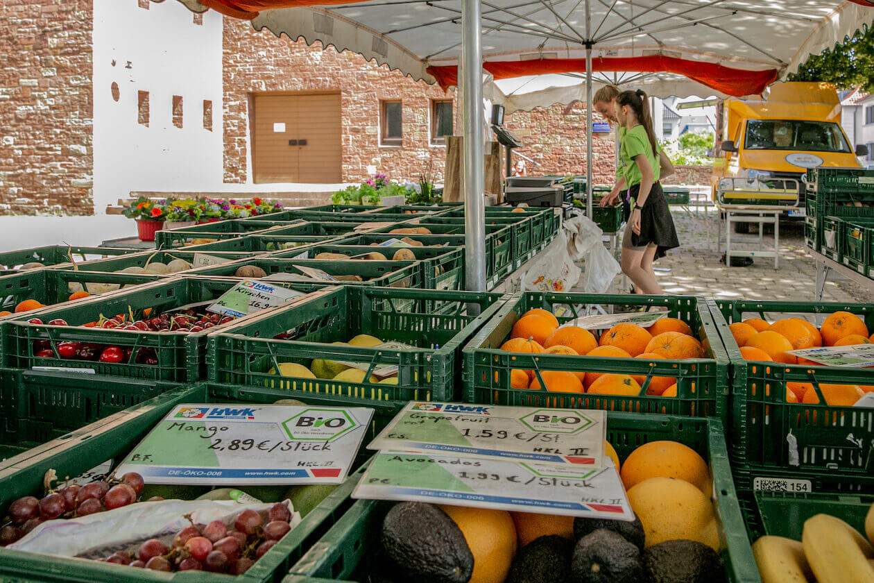 Gemüse HWK-Stand Wochenmarkt Weiherfeld-Dammerstock