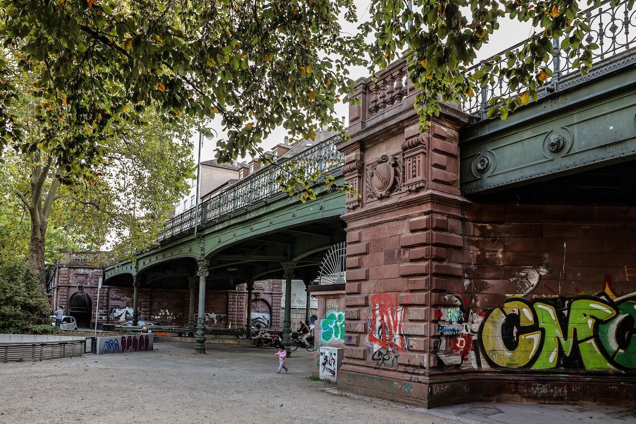 Hirschbrücke Südweststadt Karlsruhe