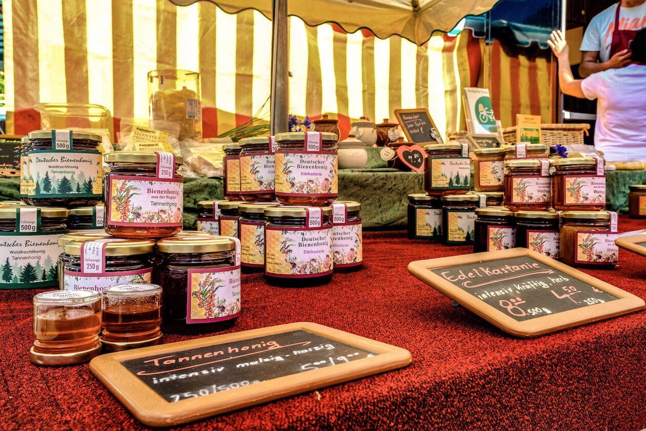 Honig-Stand Wochenmarkt Nordweststadt