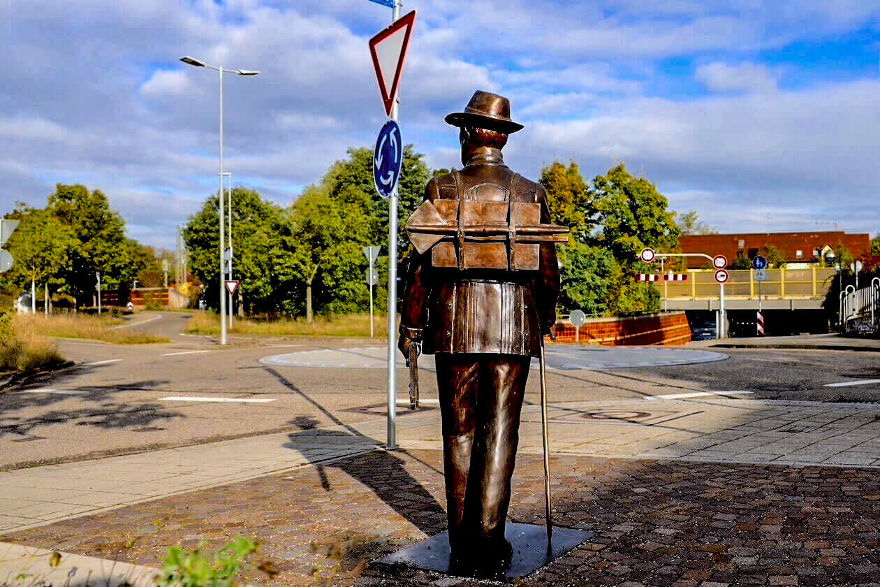 Statue Friedrich Kallmorgen Grötzingen Karlsruhe