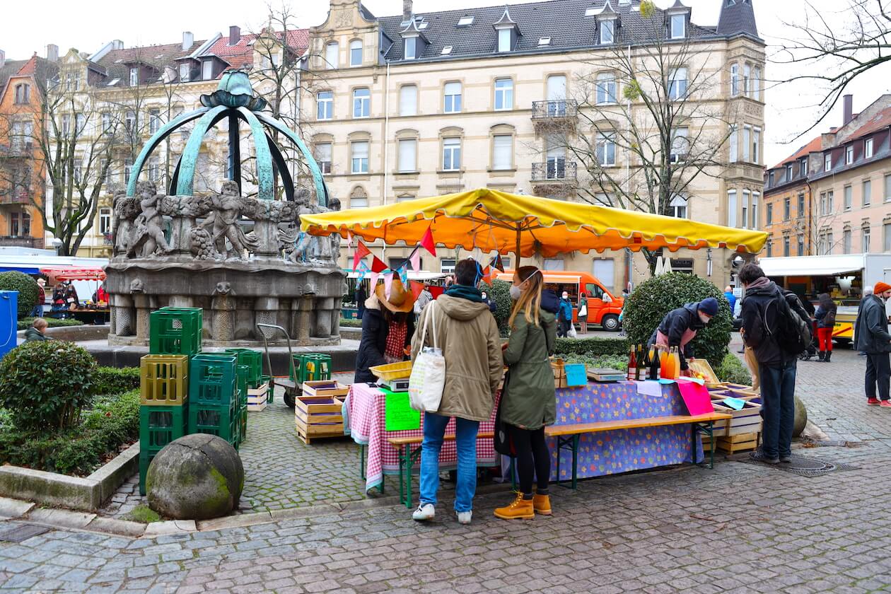 Wochenmarkt Gutenbergplatz Weststadt Karlsruhe