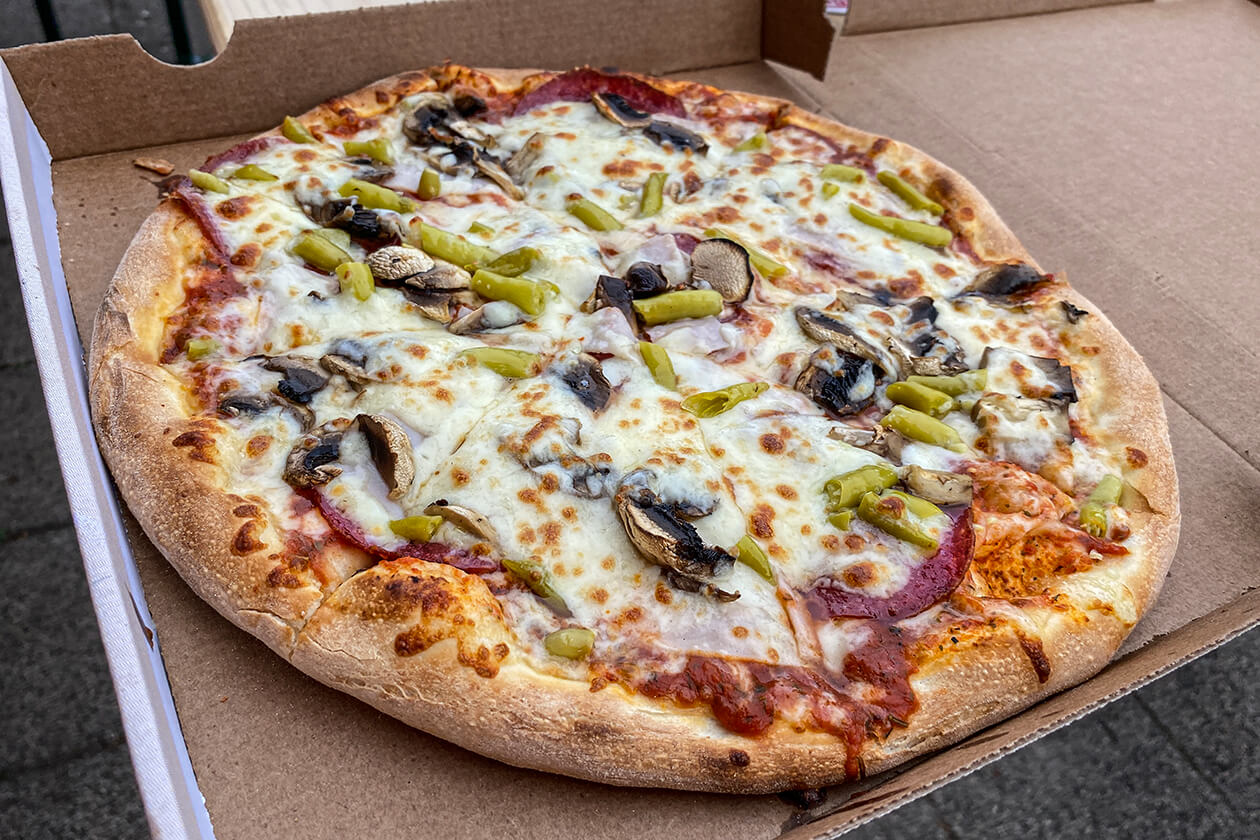 Pizza speziale Bierhäusle und 76 Pizza Karlsruhe
